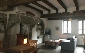 La Re-Naissance
